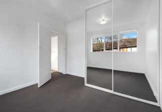 Why Mirror Placement Matters: Light, Space, and Interior Flow