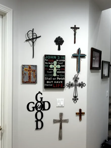 Picture hanging work 3